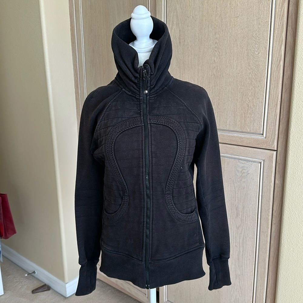 Vintage Lululemon Black Zip Up Jacket
